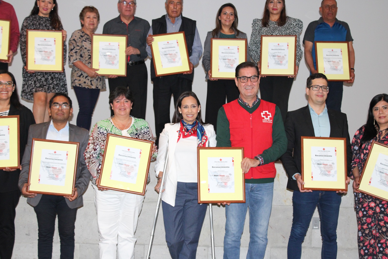 Recibe Ayuntamiento de Tlaxcala reconocimiento de Cruz Roja Mexicana